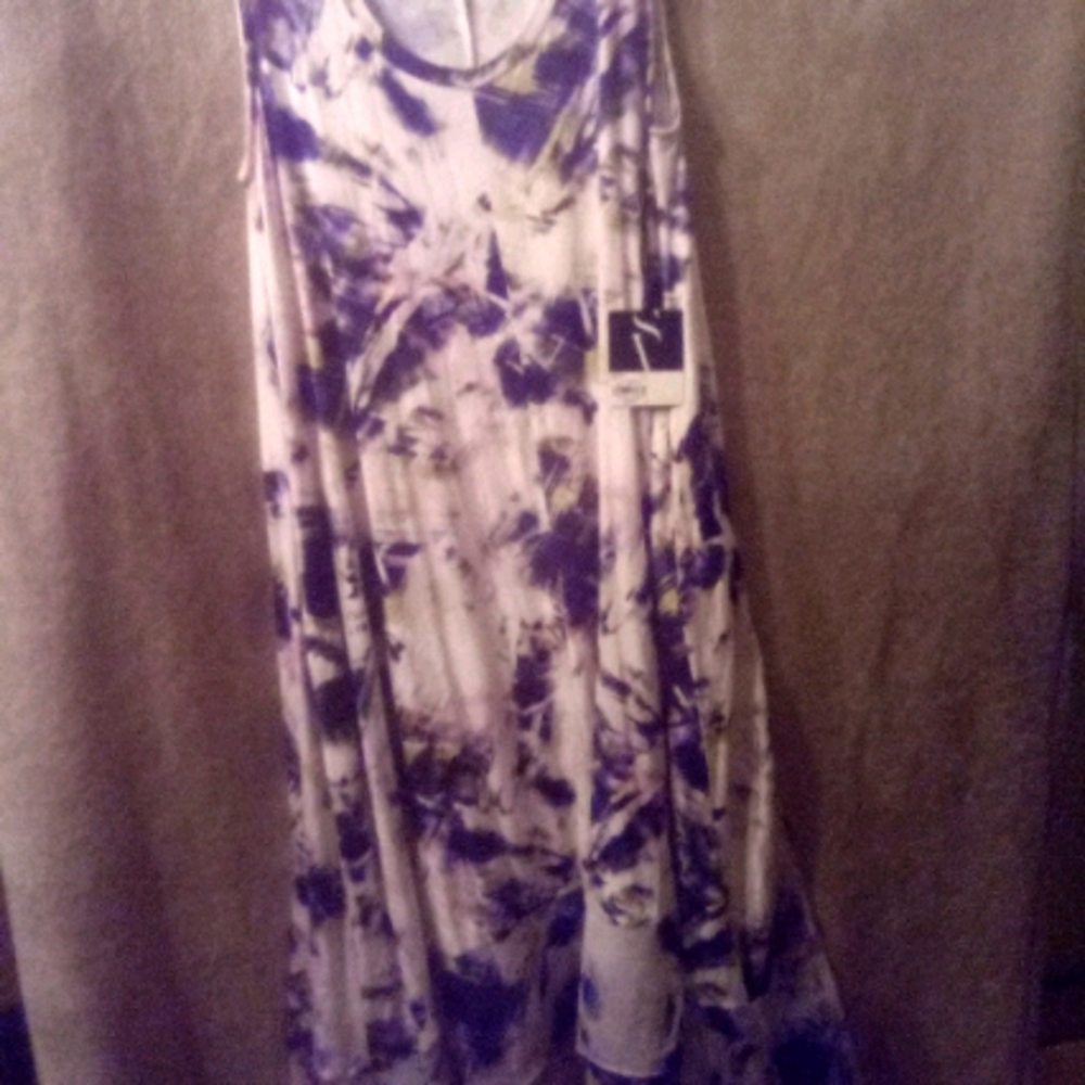 Ladies Vera Wang dress